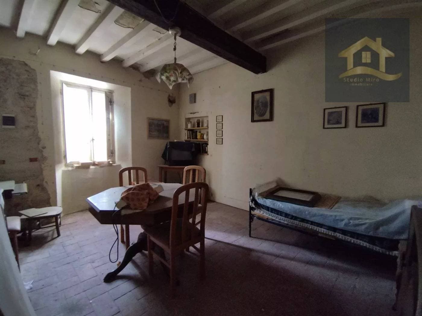 Appartamento piazza Roma, Centro, Tizzano Val Parma