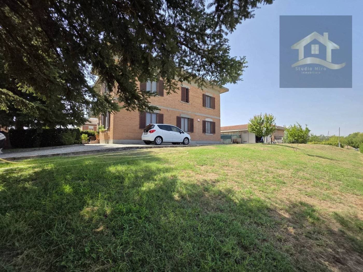 Villa bifamiliare via Don Giovanni Caminati 5a, Baganzola - Aeroporto, Parma