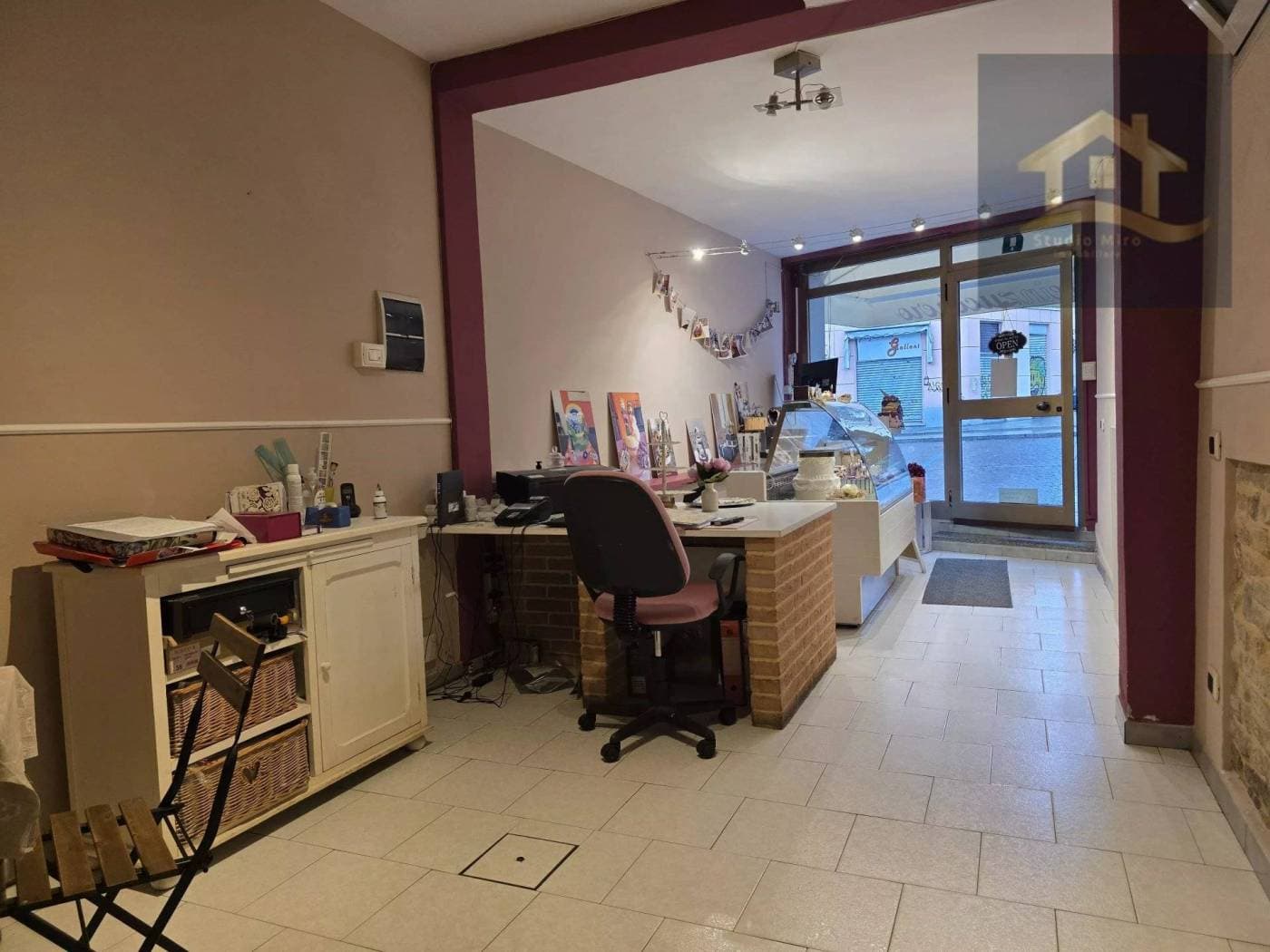 Locale commerciale in Affitto