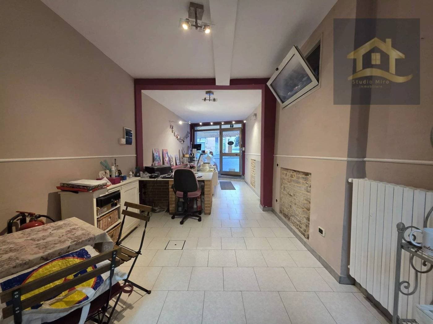 Locale commerciale in Affitto