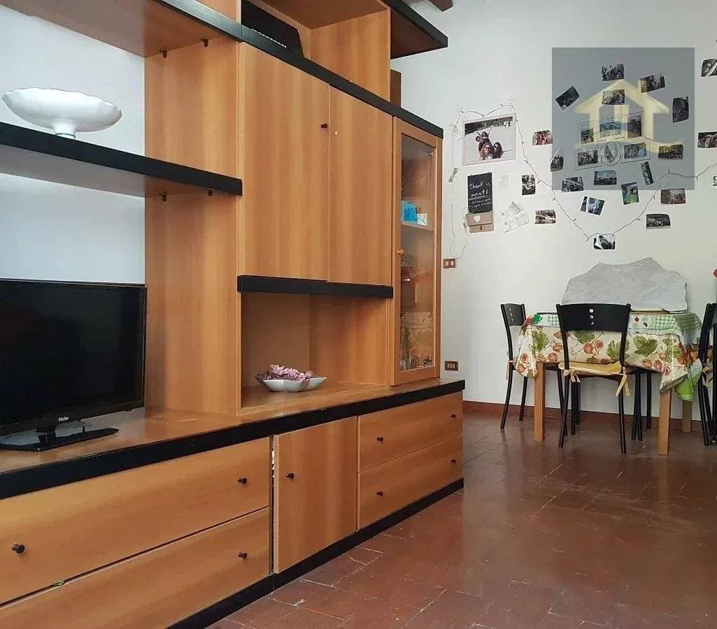 2 stanze  per studenti  Centro Storico, Parma